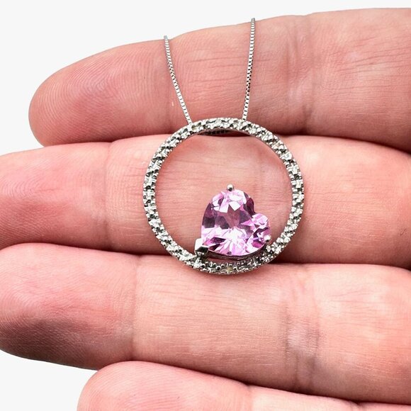 10K White Gold Womens Necklace Pink CZ Heart Circle Pendant 18" Chain 3.7 Grams - Picture 2 of 3